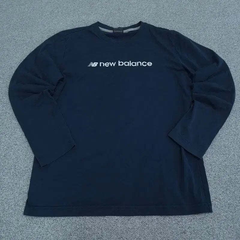 [BUNJANG] New Balance Long Sleeve T-Shirt (L) / 100(L) 뉴발란스 긴팔 티 | 0716C23