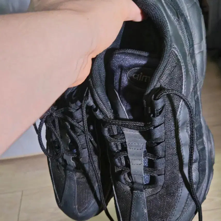 [BUNJANG] Nike Air Max 95 Triple Black Shoes / 나이키 에어맥스 95 트리플블랙 275