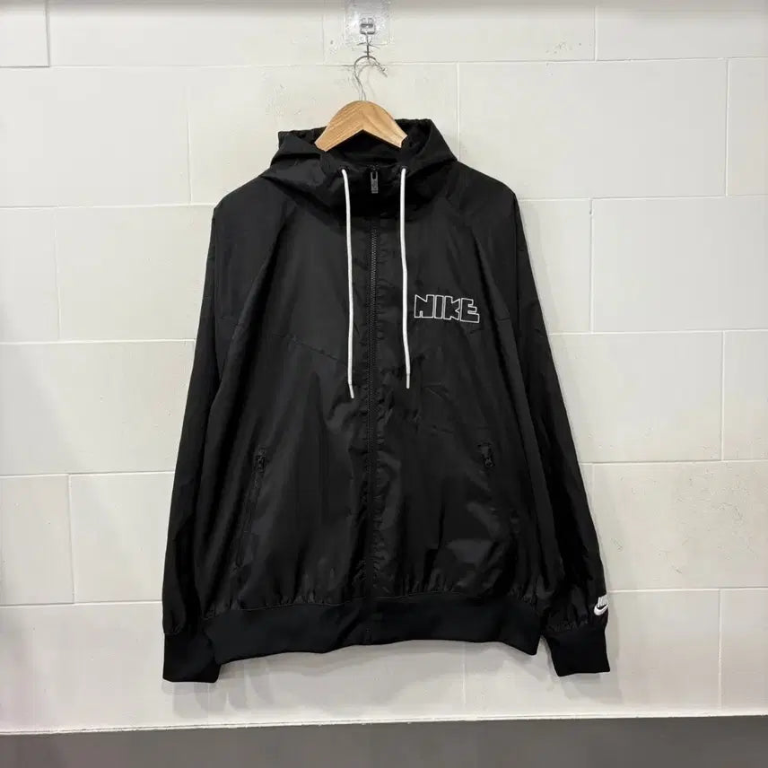 [BUNJANG] Nike Hooded Windbreaker Jacket / 나이키 후드 바람막이 자켓