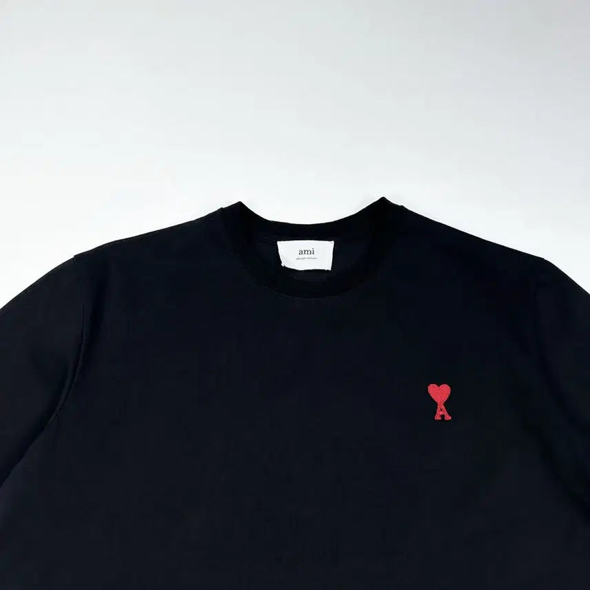 [BUNJANG] AMI Heart Logo Black T-Shirt (S) / 아미 하트 로고 블랙 반팔티셔츠 (S)