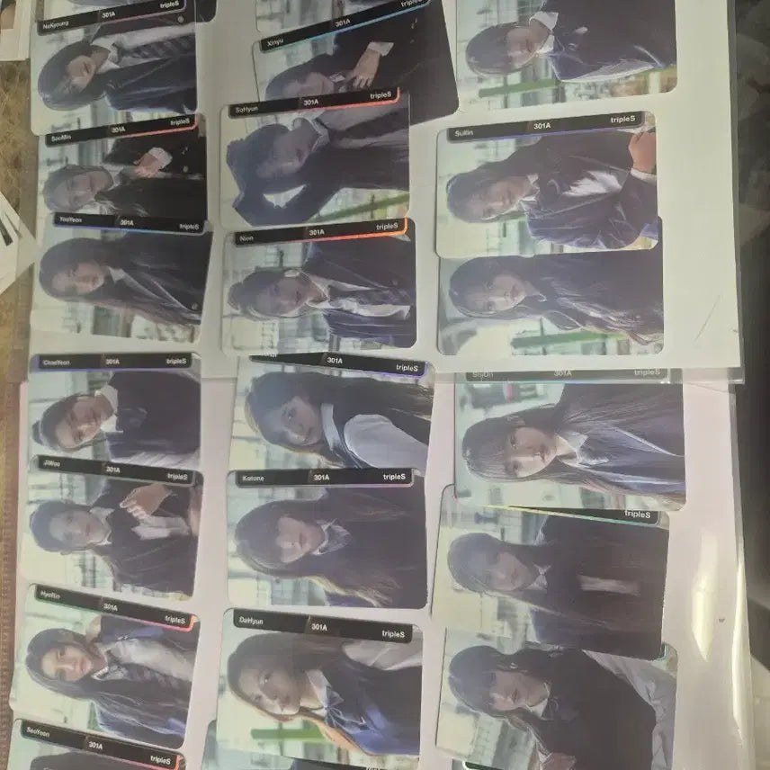 [BUNJANG] tripleS 'Achim' 24-Piece Physical Object Bundle Set / 트리플에스 깨어 24개 실물옵젝 일괄팜(qr x)
