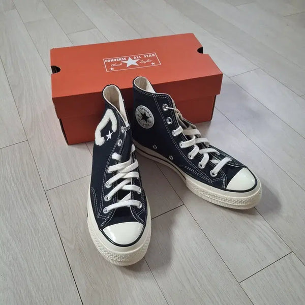 [BUNJANG] Converse Chuck 70 Varsity Letter Black Shoes (US 4) / (새상품) 컨버스 척70 바시티 레터 블랙 230