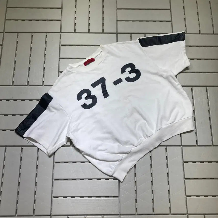 [BUNJANG] ESC Studio 373 T-Shirt / [F]ESC스튜디오 373 반팔 맨투맨 0655