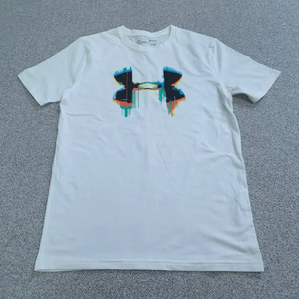 [BUNJANG] Under Armour Short Sleeve T-Shirt / S 언더아머 반팔 티 | 0716C21