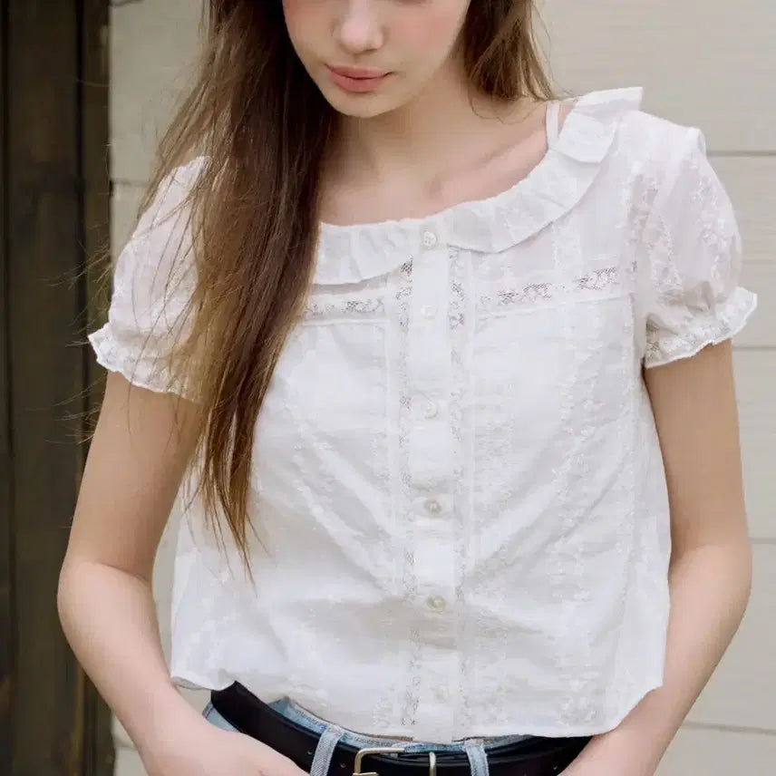 [BUNJANG] Letter from Moon Belle Lace Ruffle Blouse / 레터프롬문 벨르 레이스 러플 블라우스