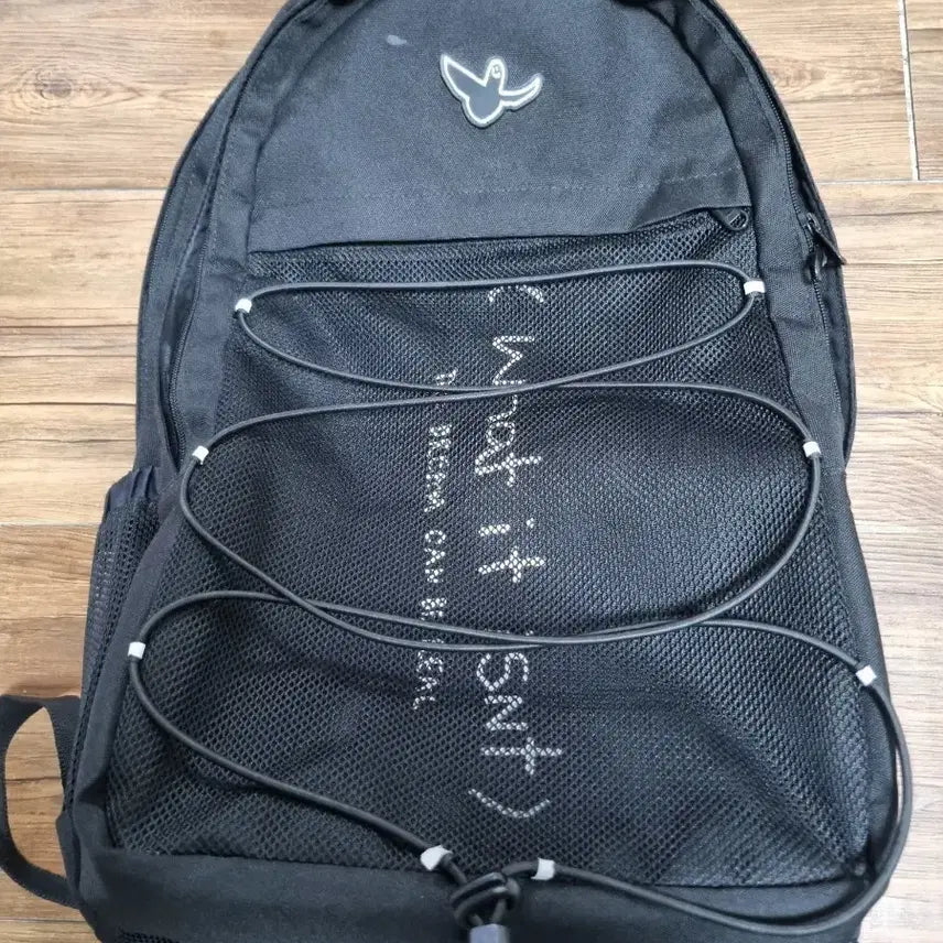 [BUNJANG] What It Isn't Backpack Black / 왓잇이즌 가방