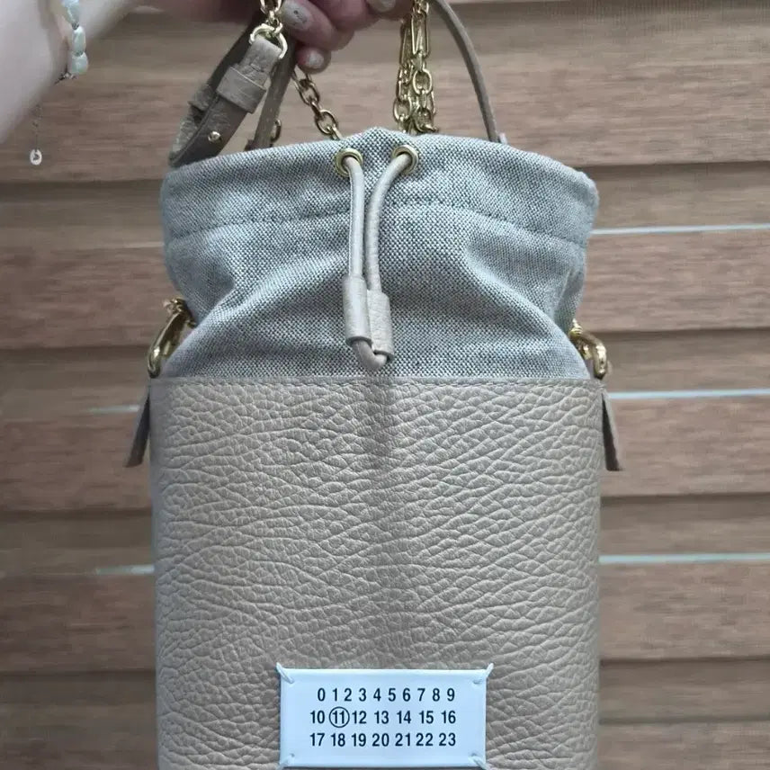 [BUNJANG] Maison Margiela 5AC Mini Bucket Crossbody Bag Brown Gold Hardware / 메종마르지엘라 5ac 미니 버킷 크로스백 브라운 금장
