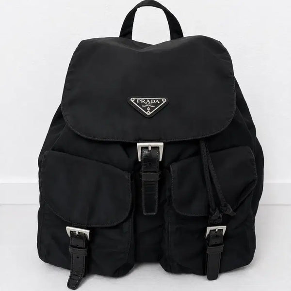 [BUNJANG] Prada Nylon Backpack (Medium) / 프라다 나일론 백팩 (미디움 사이즈)