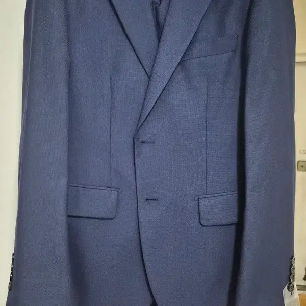 [BUNJANG] Men's 100% Wool Navy Suit - Size 100 Top / 82 Waist / 순모 남성 정장 미사용 새상품 ㅡ 100 82