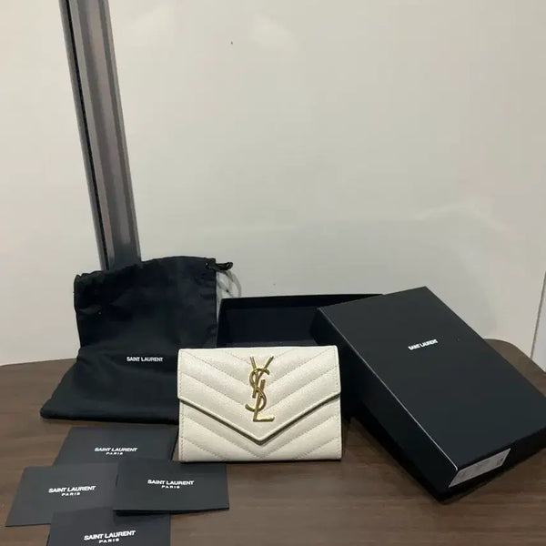 [BUNJANG] Saint Laurent (YSL) Women's Bifold Wallet / [SS+] YSL 여성 반지갑