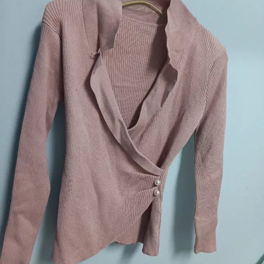 [BUNJANG] Pearl Button Wrap Cardigan / 가디건