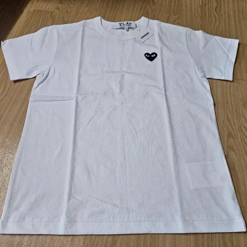 [BUNJANG] Comme des Garçons Play White Short Sleeve T-Shirt / 꼼데가르송 플레이 반팔티 화이트