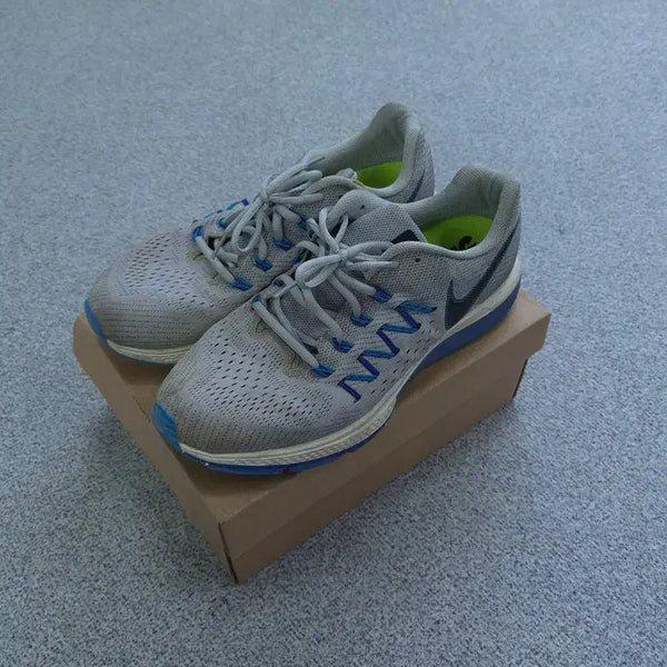 [BUNJANG] Nike Athletic Sneakers / 275 나이키 스포츠용 운동화 | 0716C04