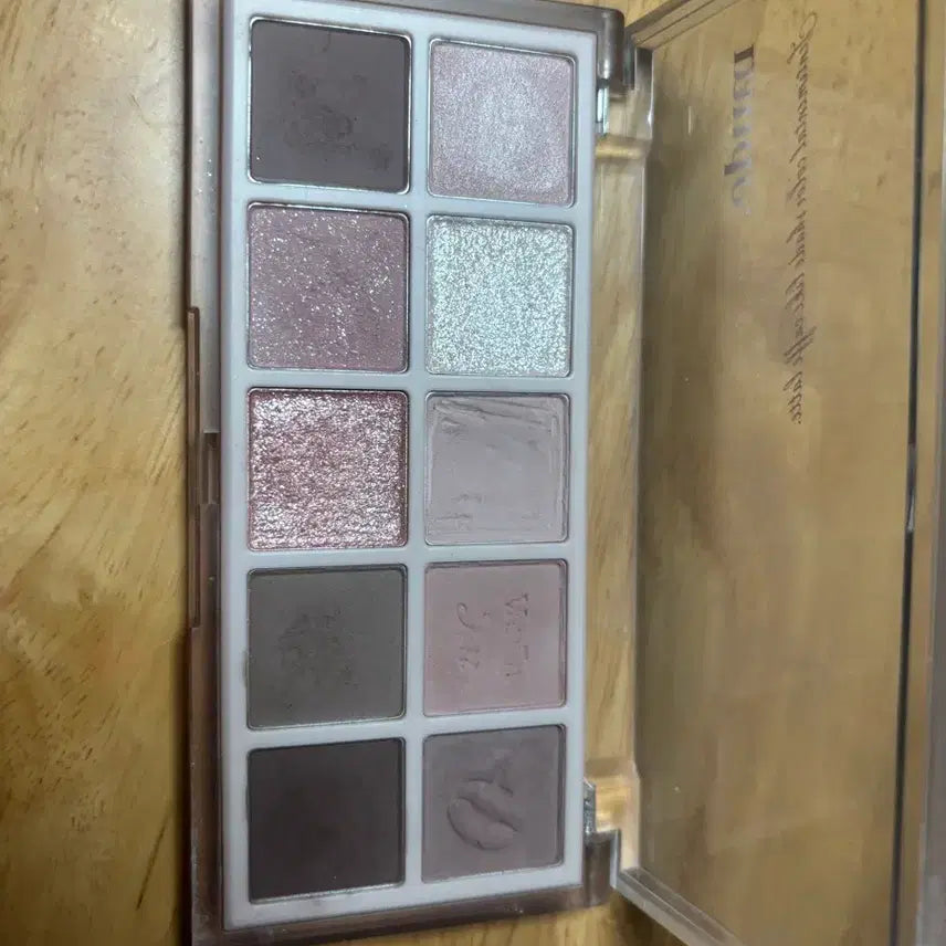 [BUNJANG] Mude Vanilla Latte 06 Eyeshadow Palette / 뮤드 바닐라티라떼 06