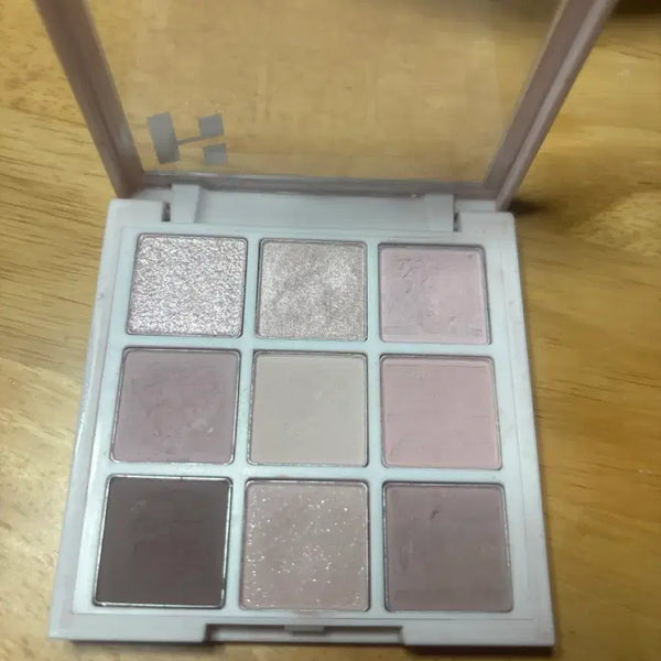 [BUNJANG] Holika Holika Almost Grape Eyeshadow / 홀리카홀리카 얼모스트그레이프