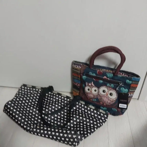 [BUNJANG] Owl Embroidered Tote Bag & Red Heart Pattern Shopper Bag Set / (새상품)부엉이 에코백+레드포색하트 패턴 쇼퍼백