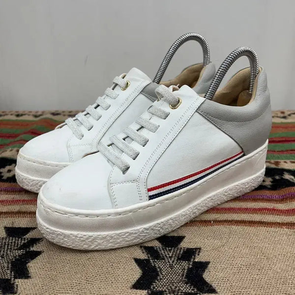 [BUNJANG] Tandy Height-Increasing Casual Sneakers (235) / 탠디 키높이 캐주얼 스니커즈 운동화 235 X02287