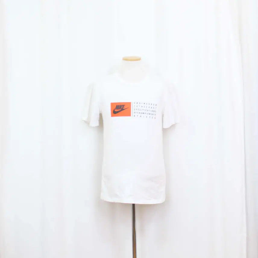 [BUNJANG] Nike Unisex Sportswear Essential Cotton T-Shirt / [정품] 나이키 남여공용 스포츠 캐주얼 반팔 티셔츠 (S) 상상샵