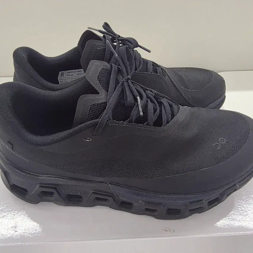 [BUNJANG] On Running Cloudmonster 2 Running Shoes Black / (275) 온러닝 파프 클라우드몬스터2 블랙
