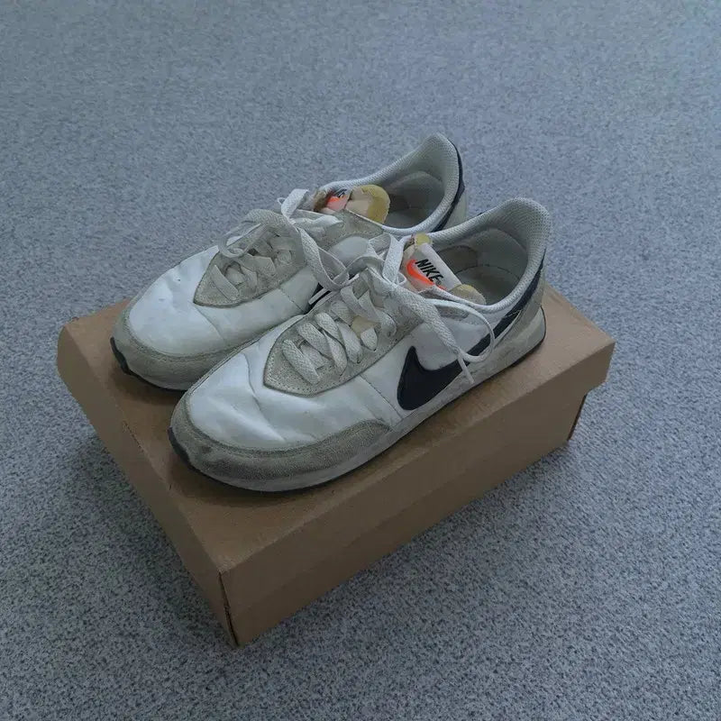 [BUNJANG] Nike Sneakers / 230 나이키 스니커즈/일반 운동화 | 0716C05