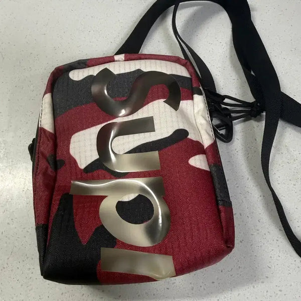 [BUNJANG] Supreme 21SS Neck Pouch Shoulder Bag / 슈프림 넥 파우치 21ss