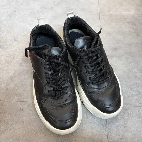 [BUNJANG] Valentino Garavani Boy Sneaker Calfskin Leather / 37 발렌티노 송아지 가죽 검보이 스니커즈 블랙 화이트