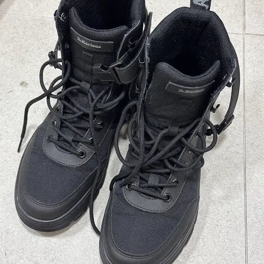 [BUNJANG] Dr. Martens Comtech Leather Boots UK7 (260mm) Black / 닥터마틴 컴스테크 uk7 (260) 블랙