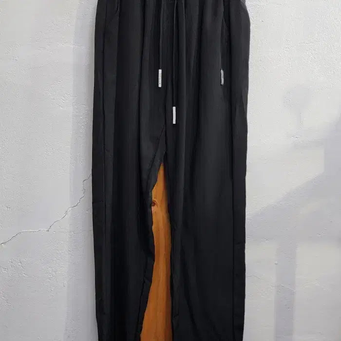 [BUNJANG] TYP HOOM Banding Pants (Size 28) / TYP HOOM 밴딩바지(28)