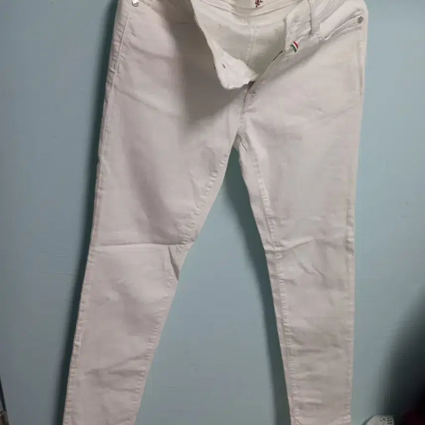 [BUNJANG] Women's White Stretch Jeans / 스판?