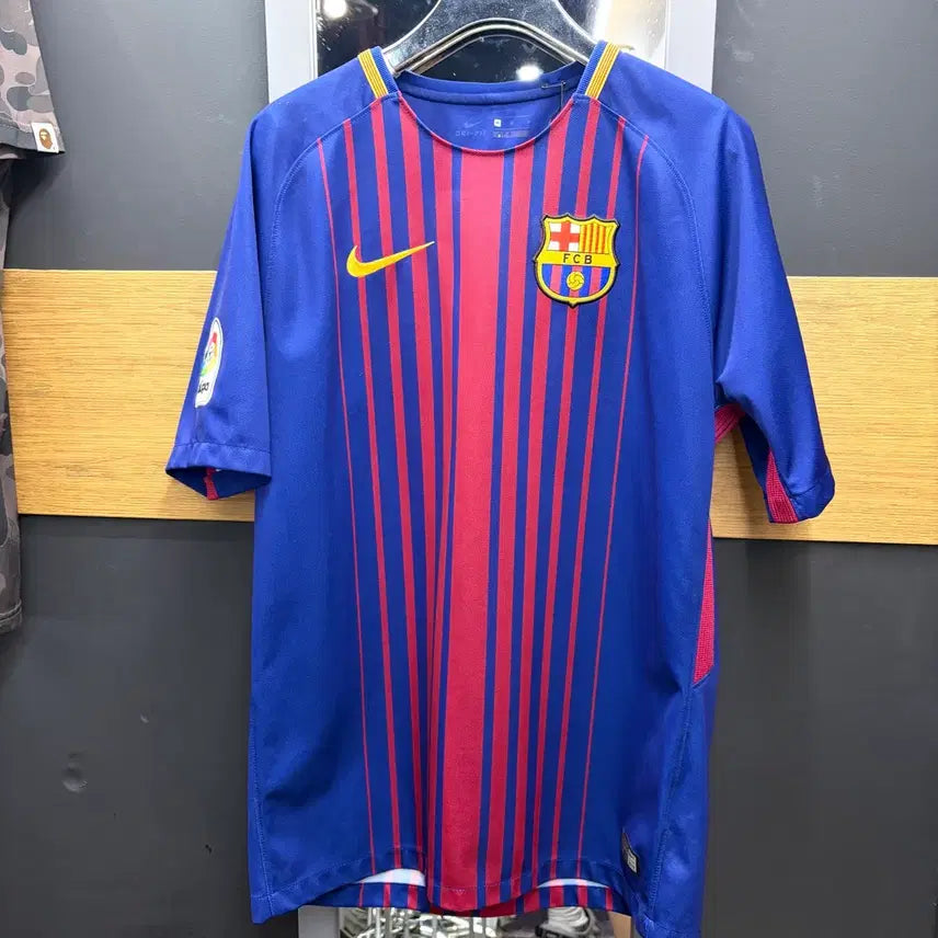 [BUNJANG] Nike 17-18 Barcelona FC Home Jersey / 나이키 17-18 바르셀로나 FC 유니폼