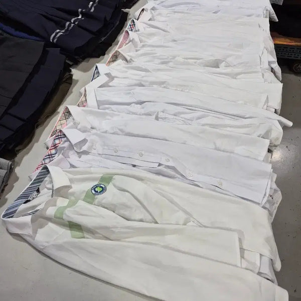 [BUNJANG] Women's School Uniform Long Sleeve Shirt - Size 100 (10 pcs) / 중고여성 교복긴팔셔츠 사이즈 100. 10장