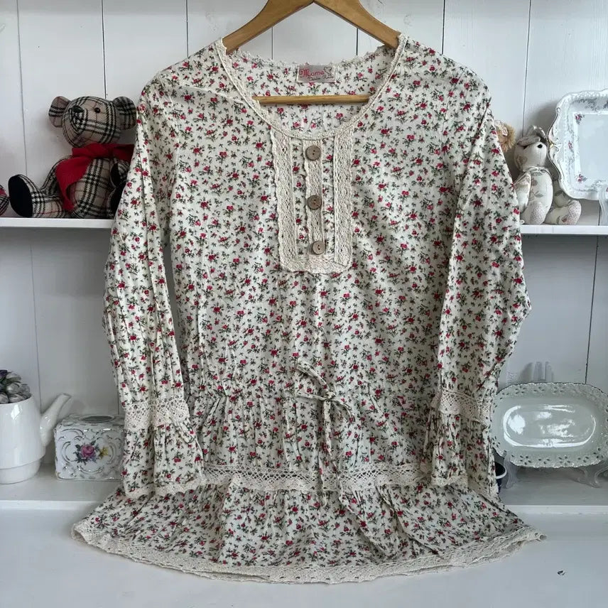 [BUNJANG] Momo Wonder Rabbit Flower Lace Tunic Dress / 플라워 레이스 튜닉 원피스