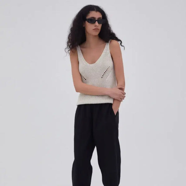 [BUNJANG] GBH 23SS Sleeveless V-Neck Knit Vest / 23SS GBH 미착용 브이넥 슬리브리스 니트