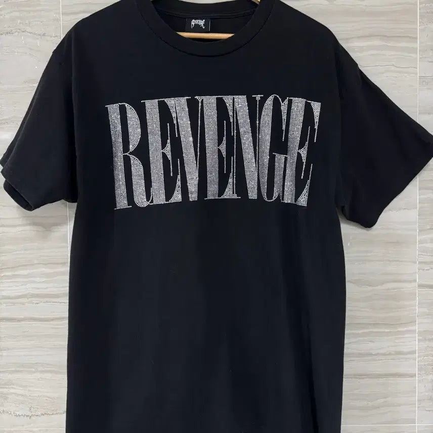 [BUNJANG] Revenge Black Shirt L / 리벤지 블랙 셔츠 L사이즈
