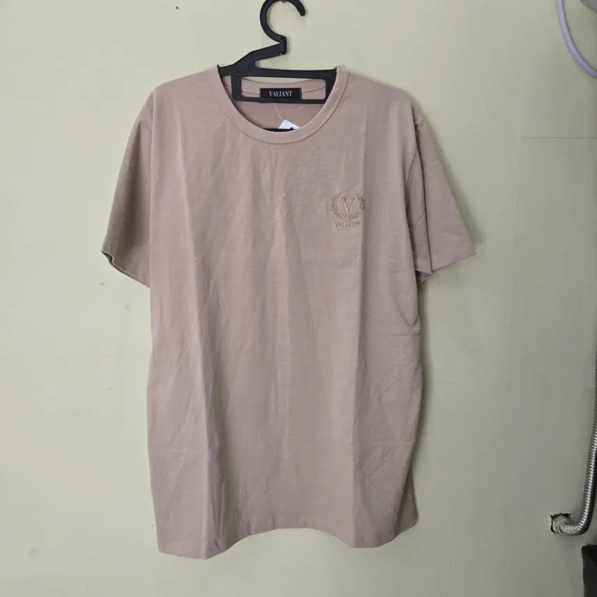 [BUNJANG] VALIANT Embroidered Logo Short Sleeve T-Shirt Beige Free Size / [Free] VALIANT 반팔티 베이지