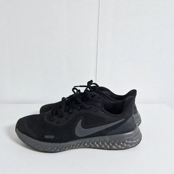 [BUNJANG] Nike Revolution 5 All Black Running Shoes / 나이키 레볼루션 5 올블랙(240)