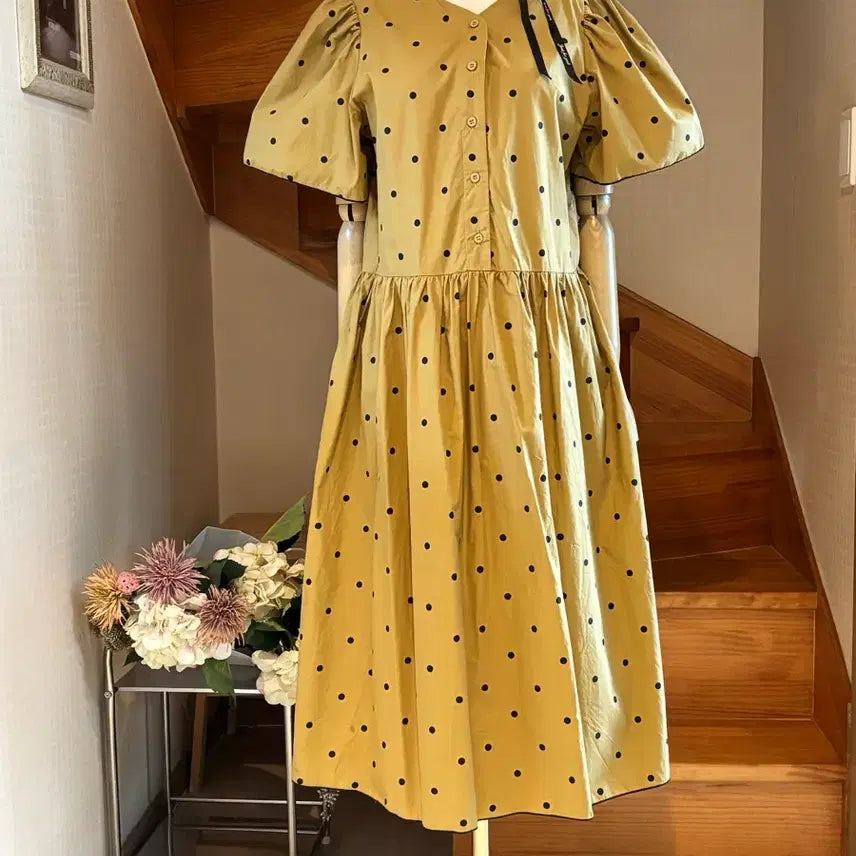 [BUNJANG] Yellow Polka Dot Long Dress / 노란색 물방울 무늬 원피스