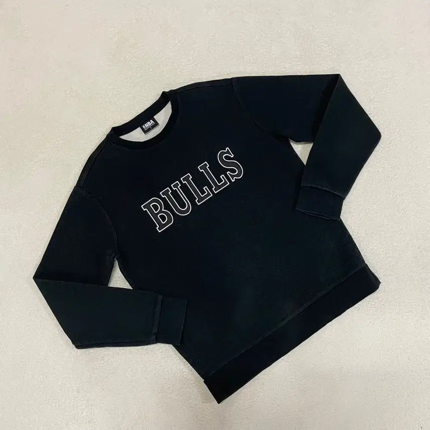 [BUNJANG] L NBA Chicago Bulls Round Sweatshirt / L NBA 시카고불스 라운드 맨투맨 B.710