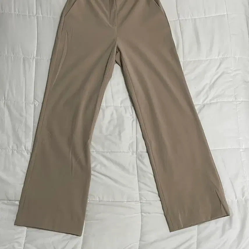 [BUNJANG] Siyaju Beige Long Wide Slacks S / 시야쥬 베이지 롱 와이드 슬랙스 S(1)