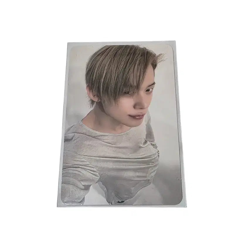 [BUNJANG] TXT Yeonjun NO LABELS: PART 02 Compact Album Photocard / (연준) NO LABELS: PART 02 컴팩트반 앨범포카