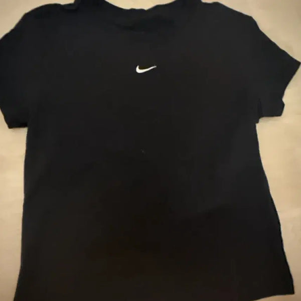 [BUNJANG] Nike Basic Logo T-Shirt / 나이키 티