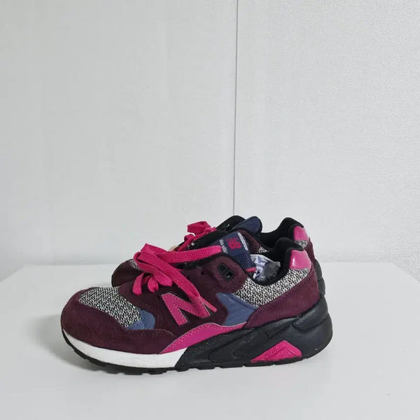 [BUNJANG] New Balance 580 Sneakers (Size 235) / 뉴발란스580 (235)