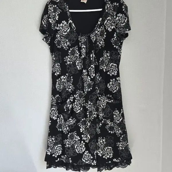 [BUNJANG] Floral Spandex Dress S / 플라워무늬 스판 원피스 55 s