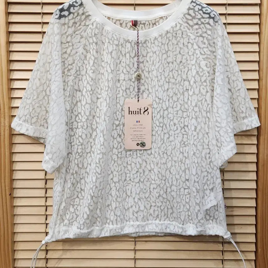 [BUNJANG] HUIT8 Leopard Lace Short Sleeve T-shirt / (새상품)위뜨8 레오파드 레이스 반팔티