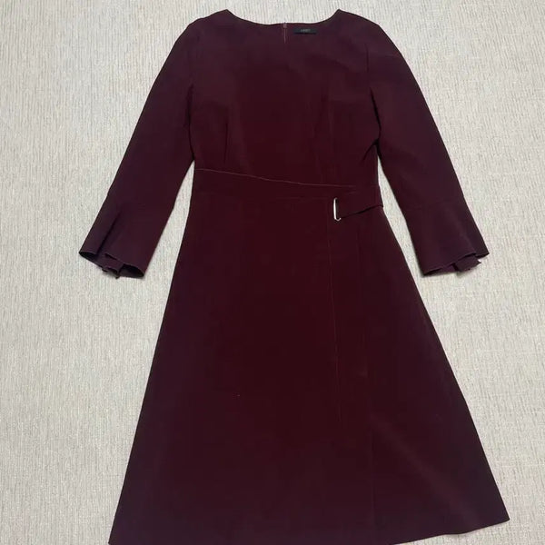 [BUNJANG] Jigott Belted Burgundy Dress / 지고트 벨티드 버건디 원피스