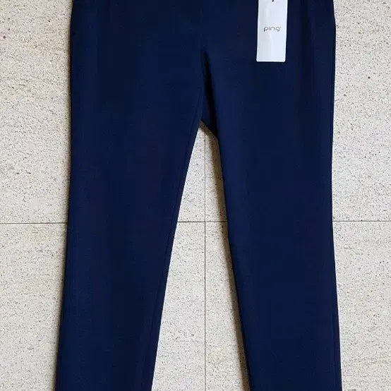 [BUNJANG] PING Women's Logo Tape Split Hem Pants (Navy) / 핑 골프 여성 로고 테잎 밑단 트임 팬츠 28~29인치(새상품)