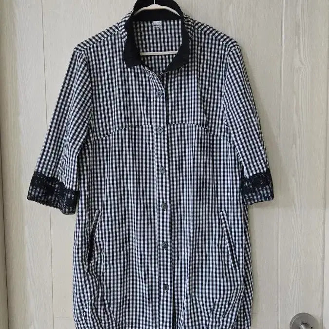 [BUNJANG] Summer Spandex Shirt L (100) with Lace Point Collar and Sleeves / 여름 스판 셔츠 L 100 (레이스포인트 카라 소매)