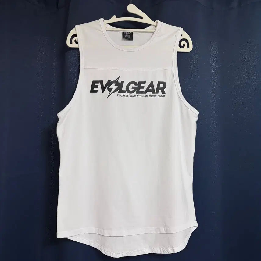 [BUNJANG] EVOLGEAR White Sleeveless Tank Top / EVOLGEAR 민소매 나시 흰색