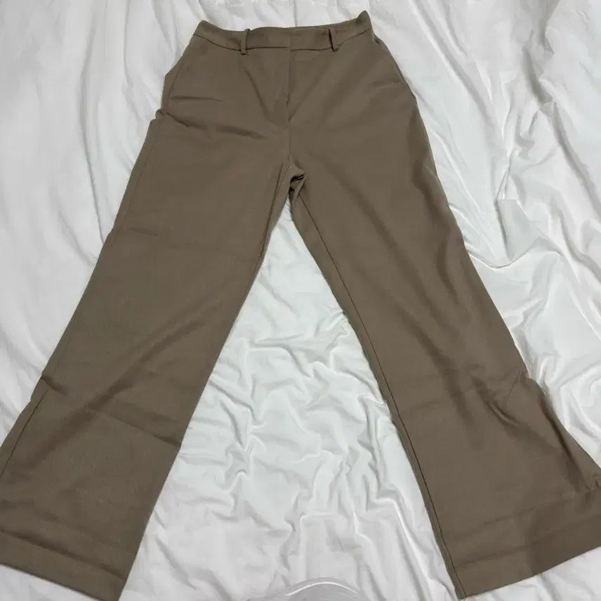 [BUNJANG] ZARA Semi Wide Leg Slacks Beige / 자라 세미 와이드 슬랙스 베이지