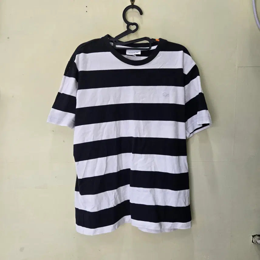 [BUNJANG] Lacoste Classic Fit Striped Short Sleeve T-Shirt (Black/White) / [L] Lacoste 반팔티 블랙/화이트